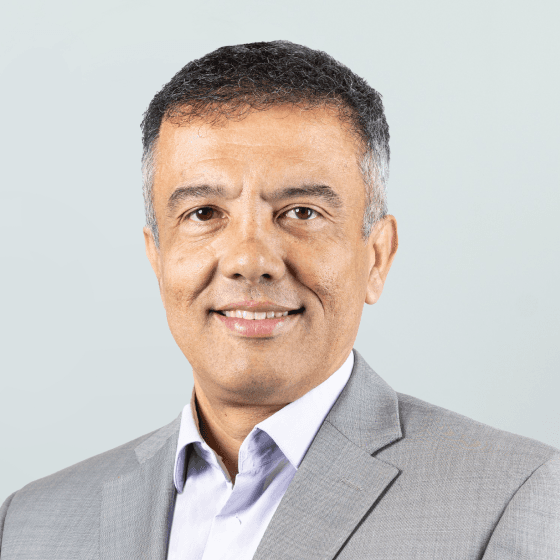 A profile picture of Paulo Couto in Chief Operating Officer & CEO Omni Táxi Aéreo role